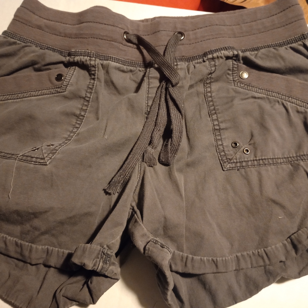 Women's Drawstring Casual Shorts in Charcoal Gray Size Medium